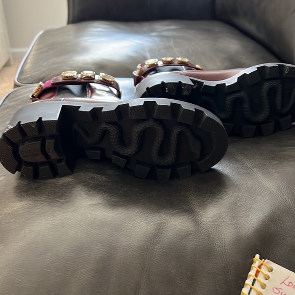 Authentic Gucci booties - Picture 5 of 8